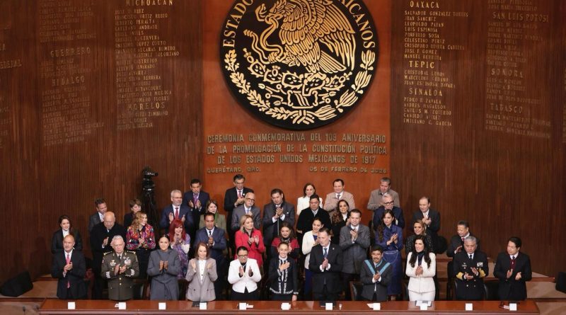 Nuestra Carta Magna es el pilar de la democracia: Indira Vizcaíno