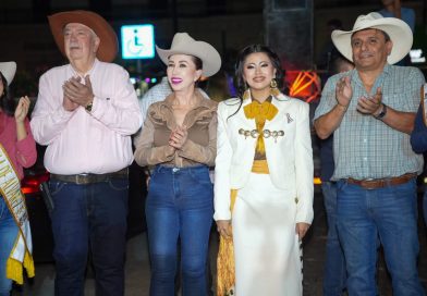 Nombran a Abril Montserrat‎como Reina de los Transportistas