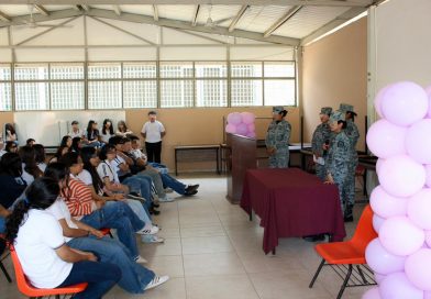Guardia Nacional fortalece cultura de respeto e igualdad entre estudiantes con «Mujeres que inspiran»
