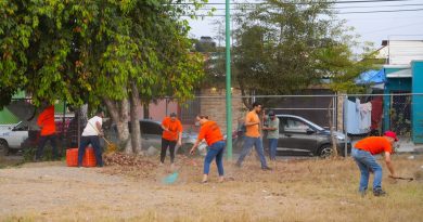 Encabeza Tey Macro Brigadas de limpieza en Puerta de Hierro y Villa Carlo