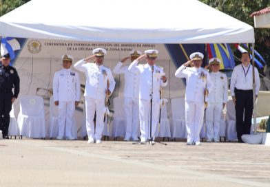 Cambia Mando de Armas en la Décimo Cuarta Zona Naval