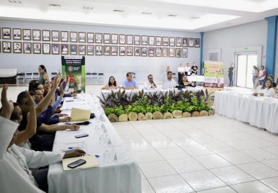 Salud llama municipios a reforzar acciones preventivas durante temporada de lluvias y huracanes 2026