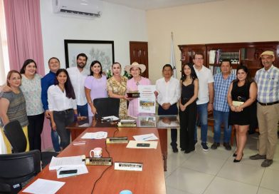 Designa Tey a investigadora como Embajadora Honorífica de La Petatera