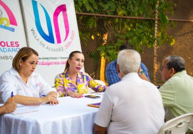 Atiende Tey a 80 personas en  Miércoles Ciudadano
