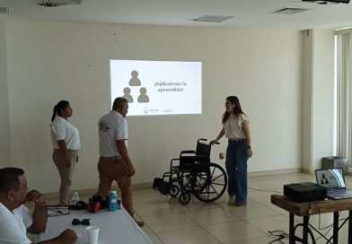 Gobierno del Estado de Colima capacita a taxistas de 5 municipios para atender a personas con discapacidad