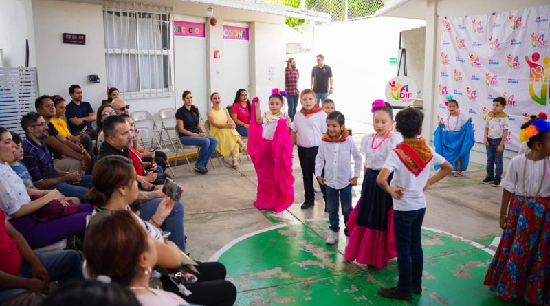 Clausura Rey Curso de Verano DIF 2026 en jardín de niños Las Águilas
