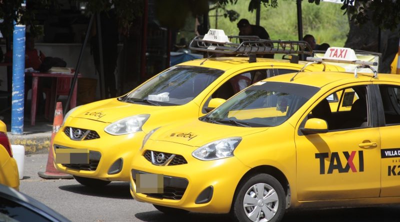 Avanza  Subsemov acuerdos con taxistas sobre temas prioritarios
