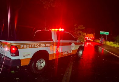 Cuerpos de emergencia atienden 65 invidentes en el estado de Colima por tormenta y ventarrón de este sábado