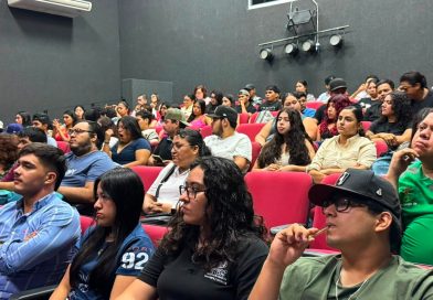 Salud capacita a veterinarios para reforzar prevención y control de la rabia en el estado