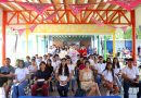 Cumple Tey con entrega de Becas de Transporte