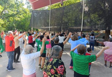 DIF Estatal celebra adultos mayores del CAD en su día social