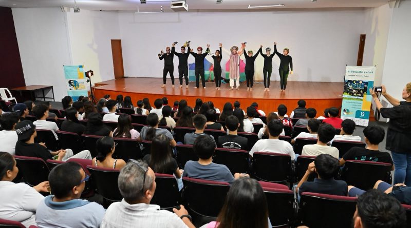 Festival «Alfonso Michel» de Cultura Colima llega a Minatitlán