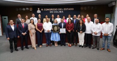 Congreso de Colima entrega presea al Mérito Médico 2026 a especialista otorrinolaringologo